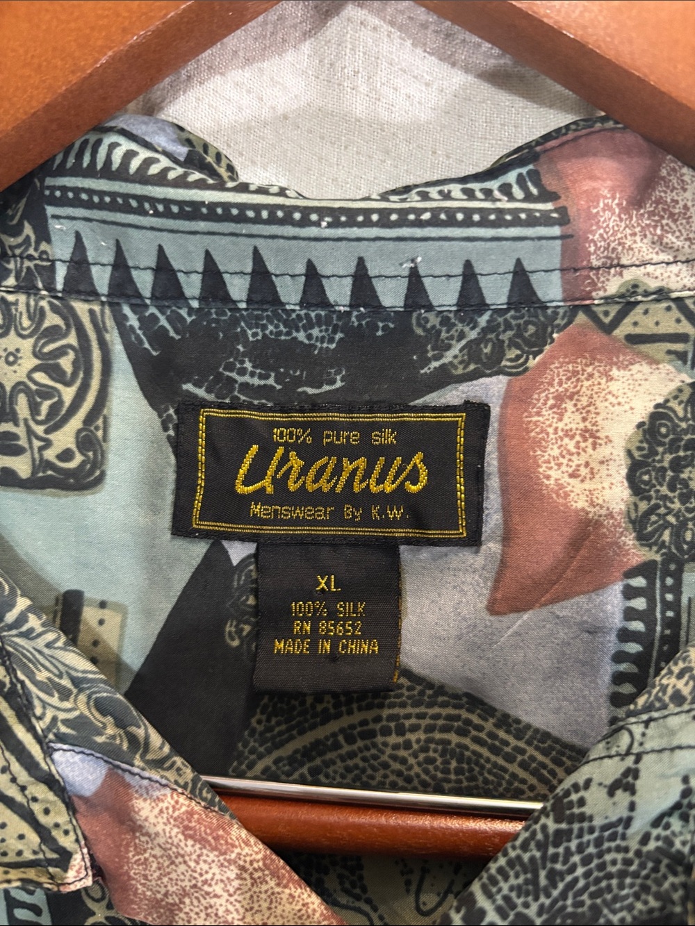 Vintage 90s Uranus 100% Silk Geometric Abstract Button Up Shirt XL EUC - Picture 2 of 6